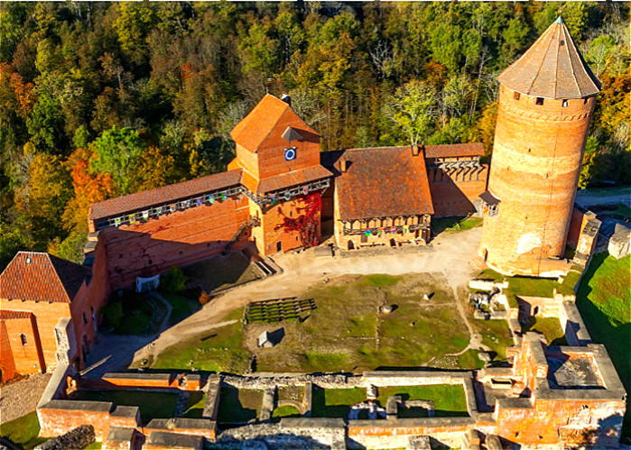 Jour 8: TARTU - CESIS - LIGATNE - SIGULDA - RIGA (LETTONIE)